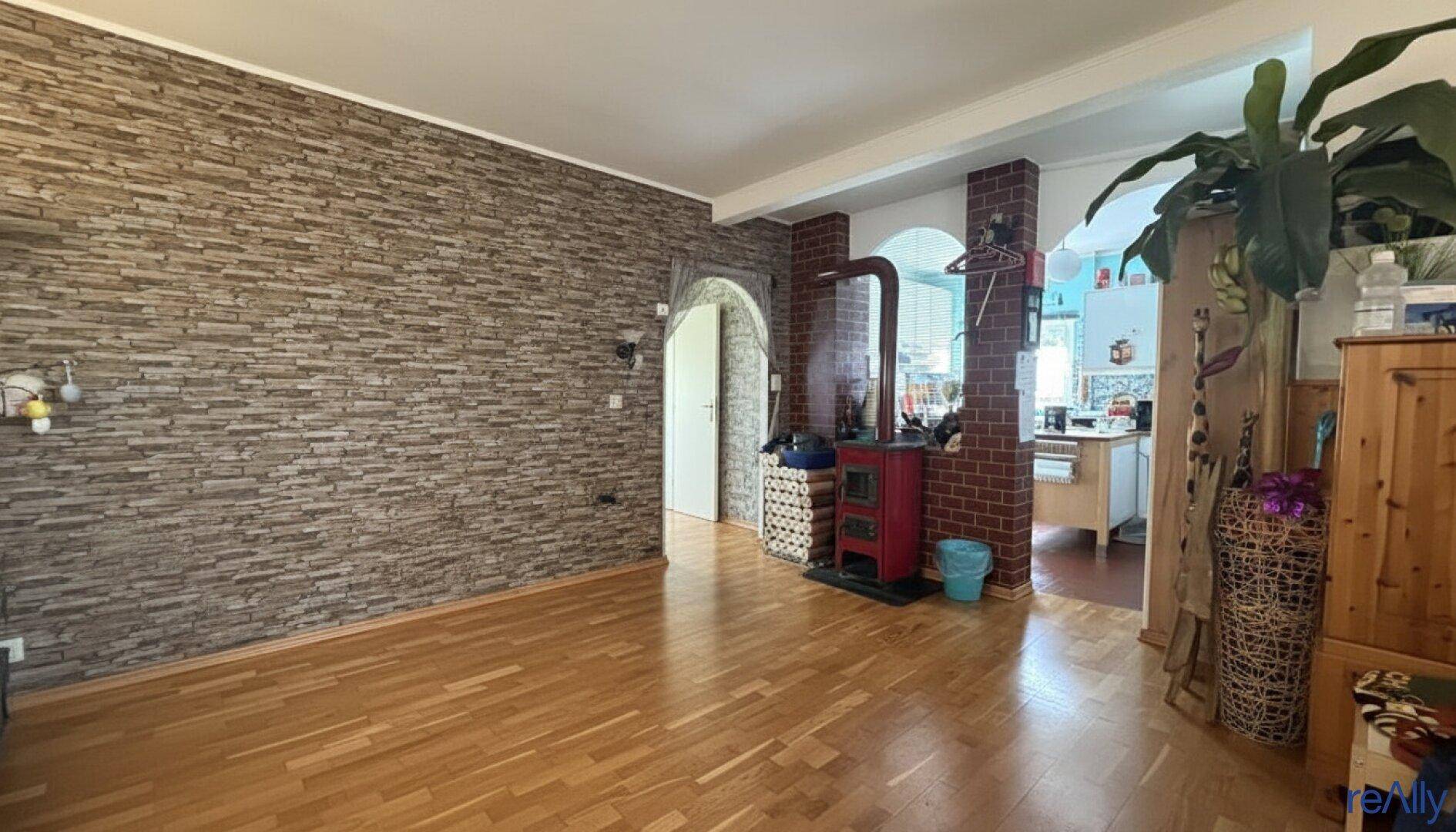 Seltene Grundstücksgröße zum attraktiven Kaufpreis - Großzügiges 1.000m² Traumgrundstück inkl. Bungalow mit Ausbaupotenzial - Ansicht 3