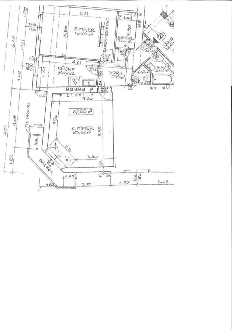 Handgezeichneter Grundriss einer Wohnung mit Zimmern, Küche und Balkon.