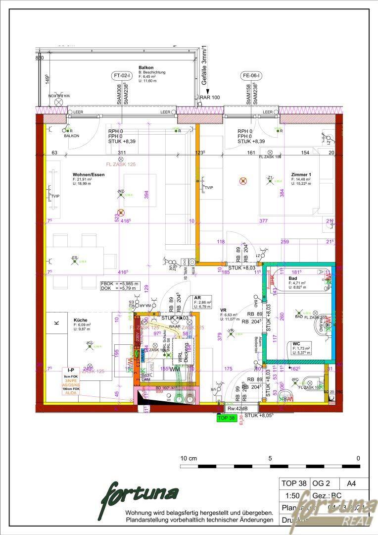 Detaillierter Grundriss einer Wohnung mit offenem Wohn-Essbereich, separater Küche, Schlafzimmer und Balkon.