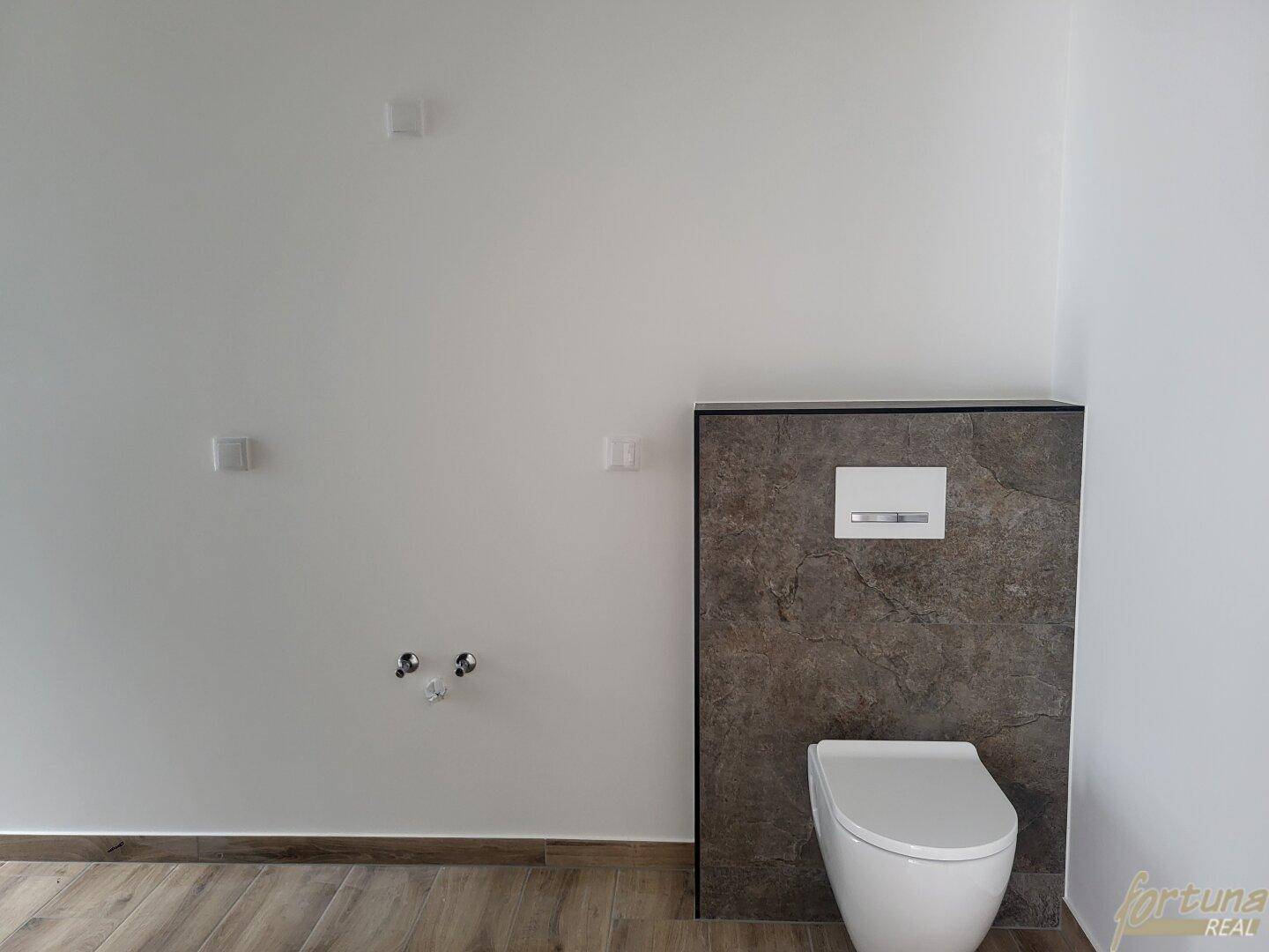 WC E.G.