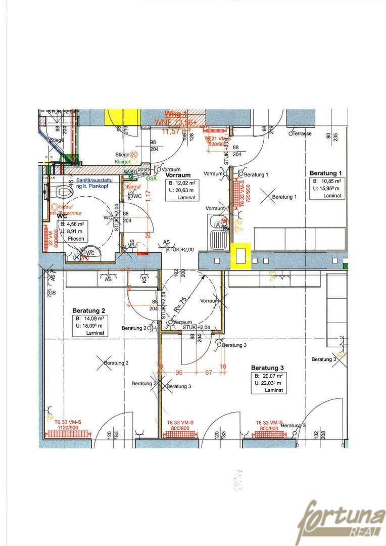 Detaillierter Grundriss einer modernen Wohnung mit Terrasse, WC und verschiedenen Bodenbelägen.