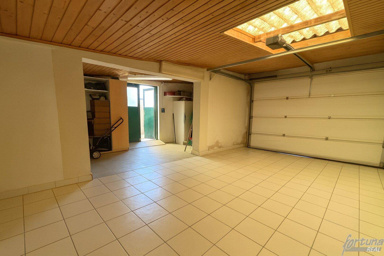 Garage Rückseite