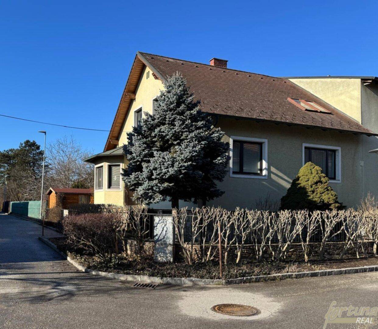 Einfamilienhaus in sehr ruhiger Lage von Stockerau - Ansicht 3