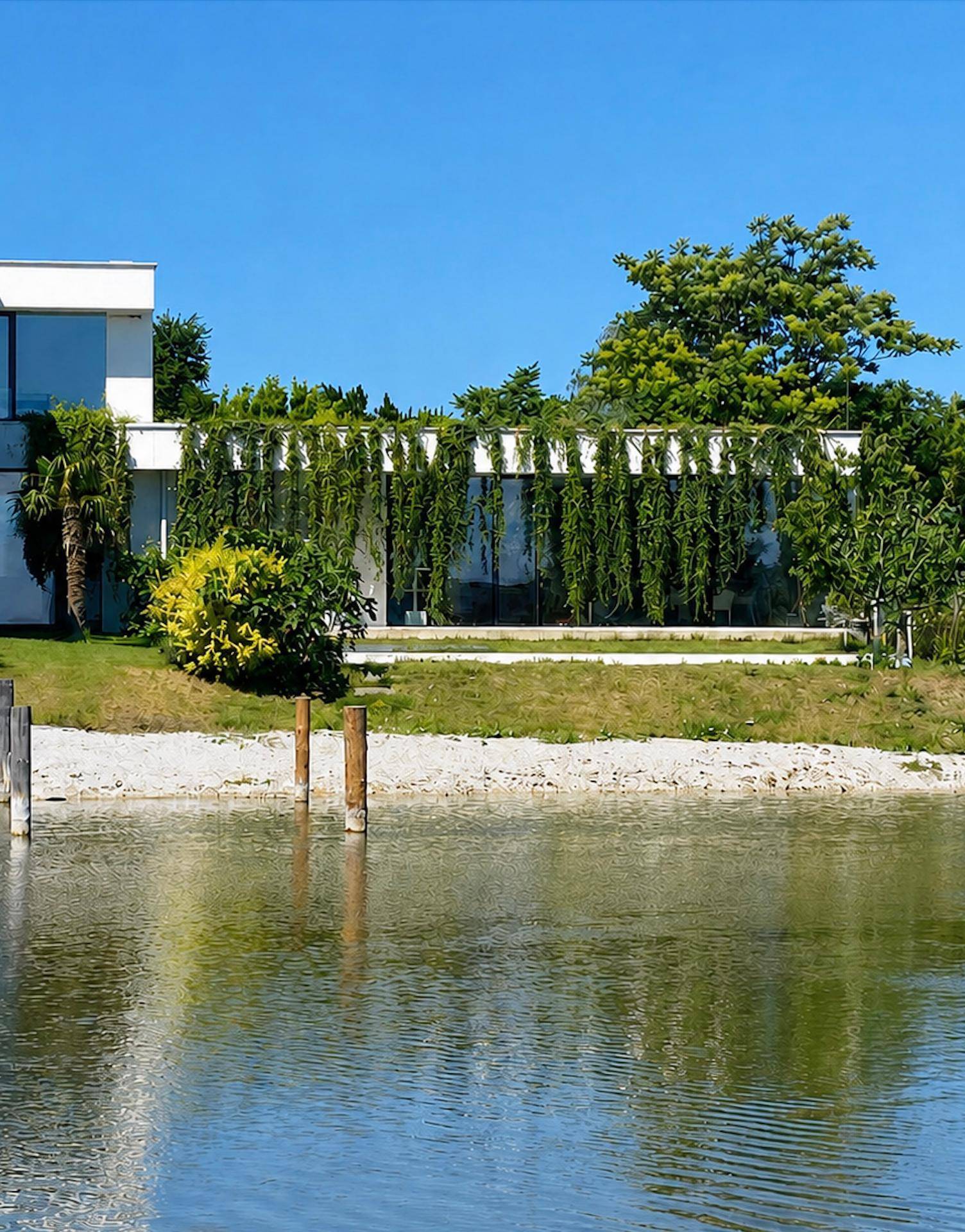 Exklusives Haus direkt am Wasser, Neusiedlersee, Burgenland - Widok 2