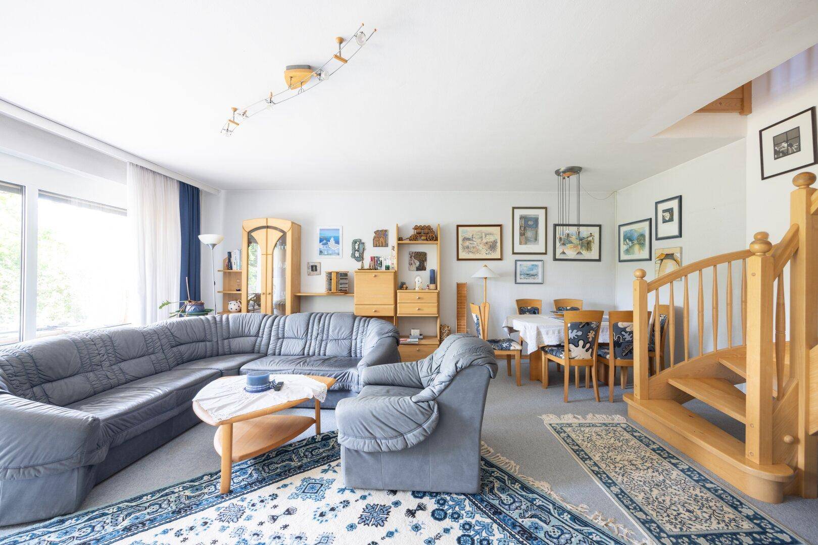 RUHEOASE - EINFAMILIENHAUS MIT GARTEN + GARAGE NAHE WIEN – další