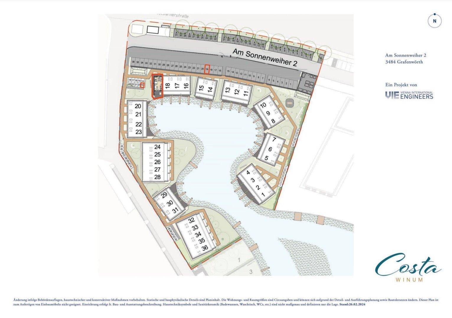 Lageplan eines Teils der Siedlung mit Häusern am Wasser und umliegenden Wegen und Parkplätzen.