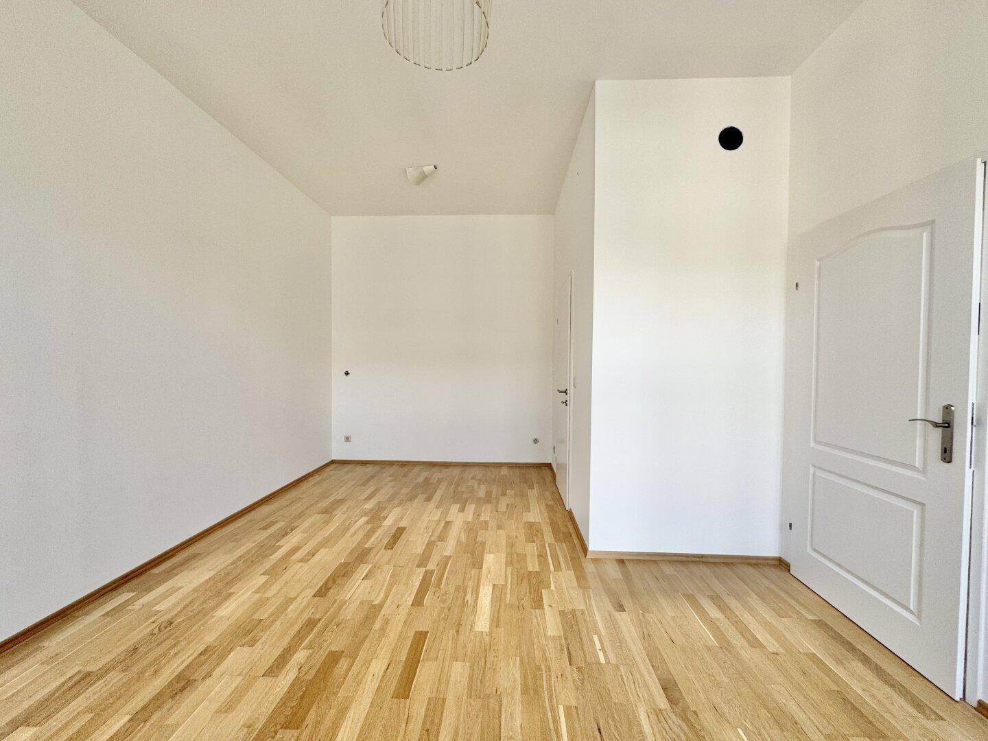 WESTBAHNHOF - HELLE 3-ZIMMER-WOHNUNG NAHE U3 + U6 - Ansicht 6