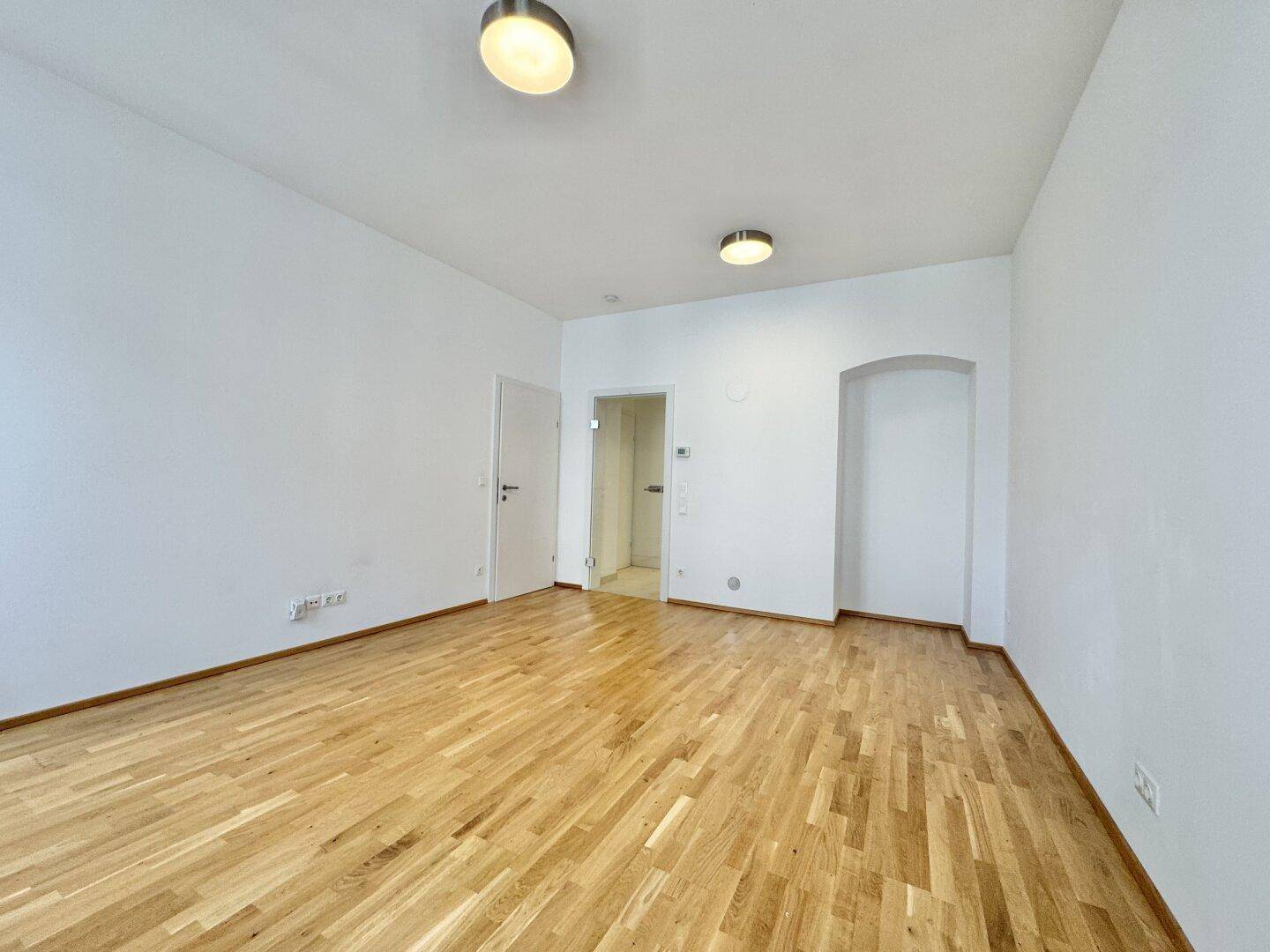 TOP ENERGIEWERTE - PROVISIONSFREIE 3 ZIMMER IN GENERALSANIERTEM GRÜNDERZEITHAUS - Ansicht 3
