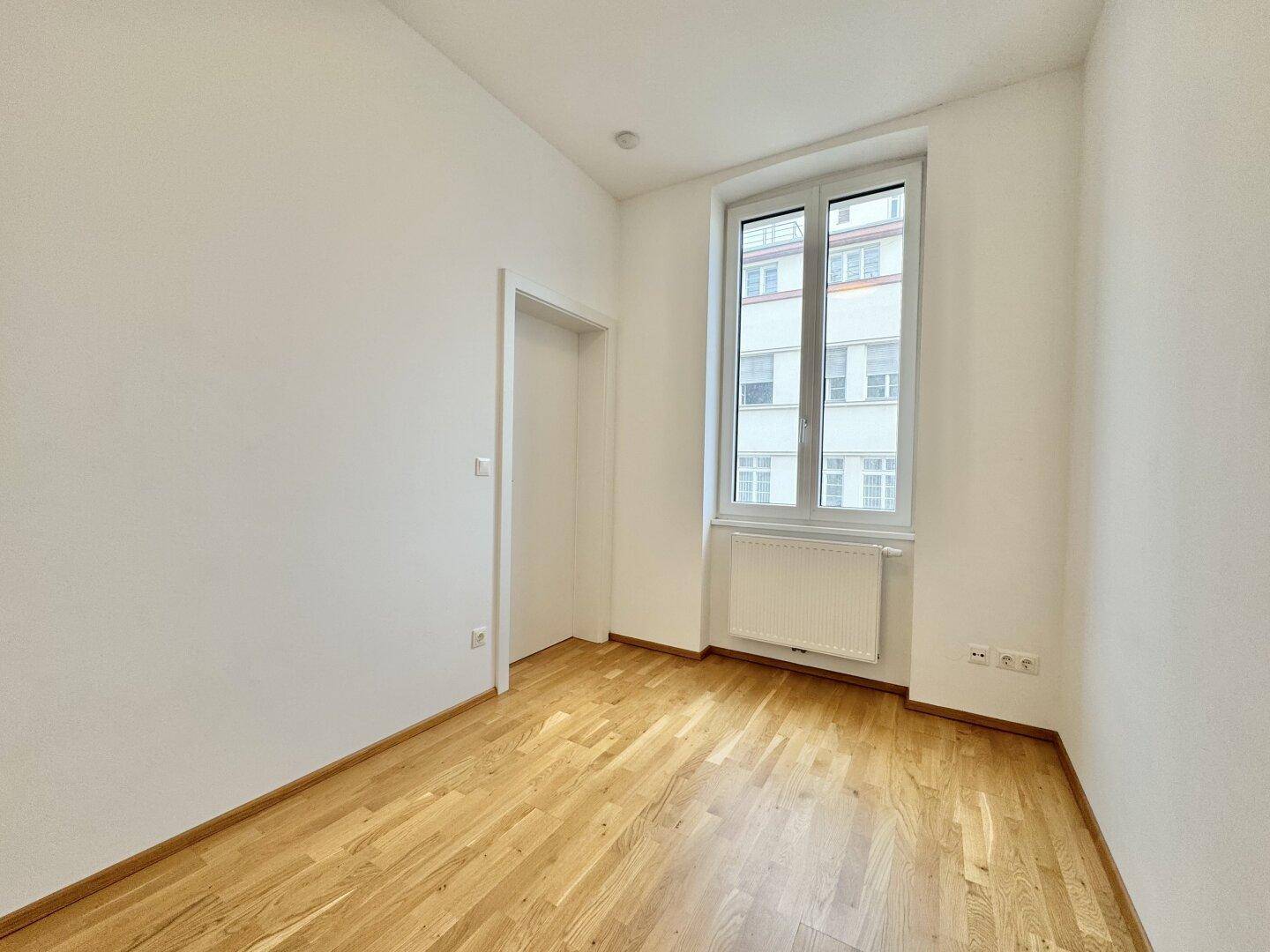 TOP ENERGIEWERTE - PROVISIONSFREIE 3 ZIMMER IN GENERALSANIERTEM GRÜNDERZEITHAUS - Ansicht 6