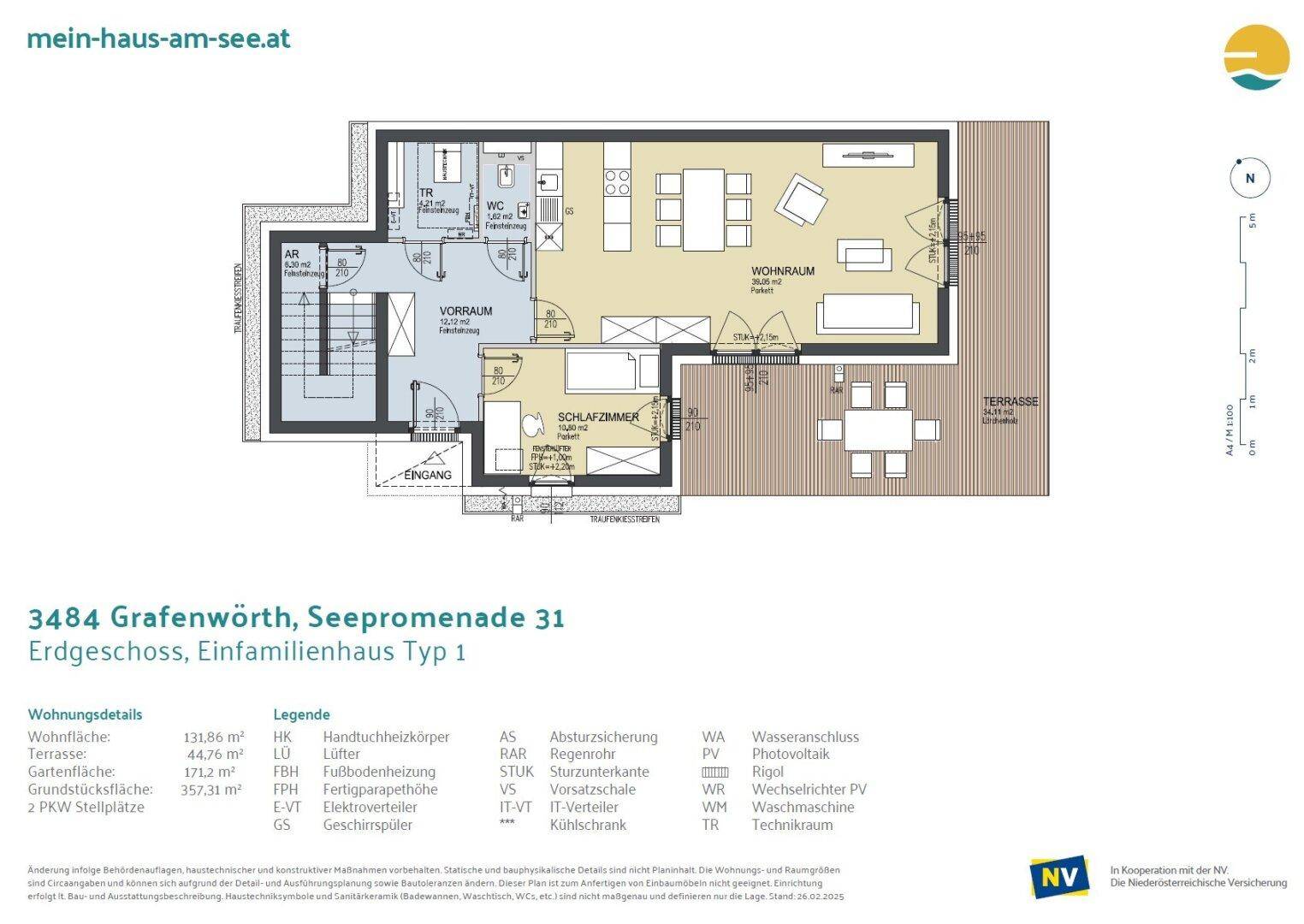Detaillierter Grundriss des Erdgeschosses mit Wohnraum, Schlafzimmer und direktem Terrassenzugang.