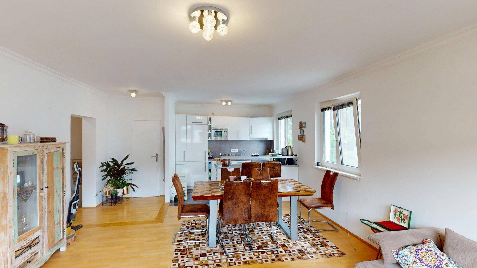 Modernes Wohnen mit Charme – Maisonette inkl. Garage in Toplage Döblings – pohled 2