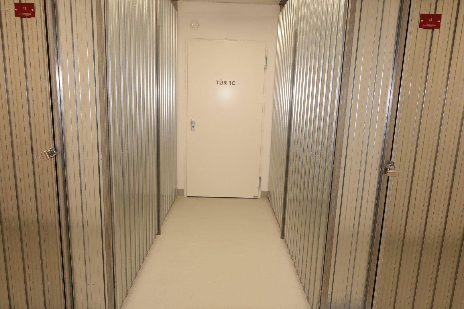 85,5 m² Lager - ERSTBEZUG - Więcej