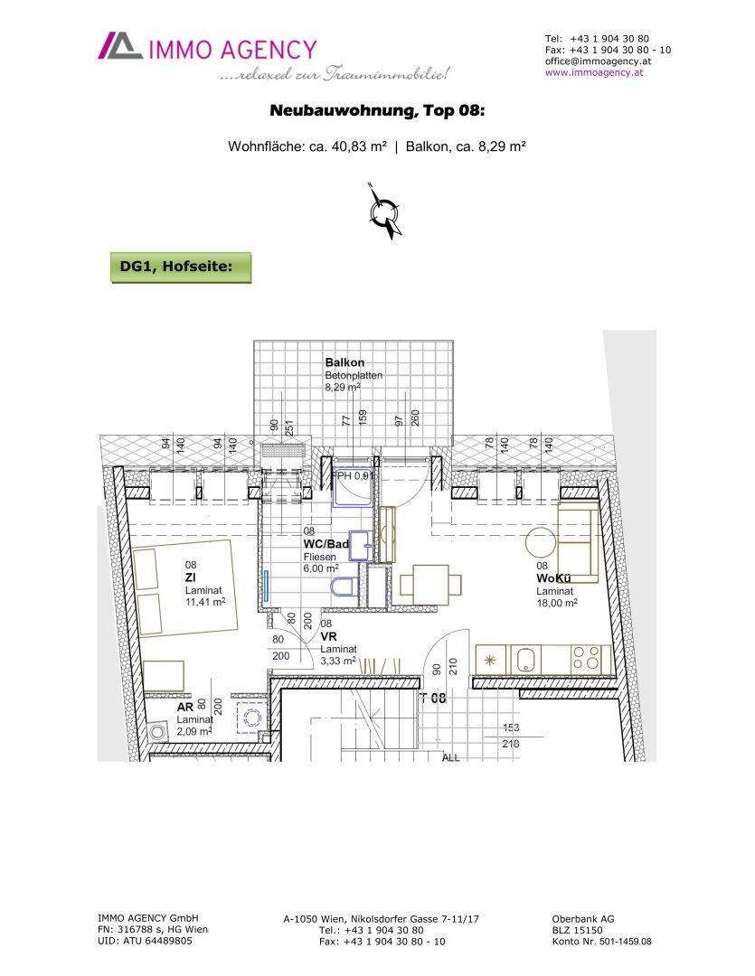 Grundriss für Top 08 im Dachgeschoss mit Balkon und offenem Wohn-Kochbereich.