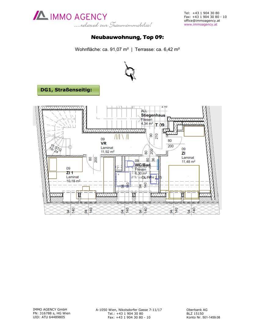 Grundriss für Top 09 im Dachgeschoss mit Terrasse, Loggia und offenem Wohn-Kochbereich.