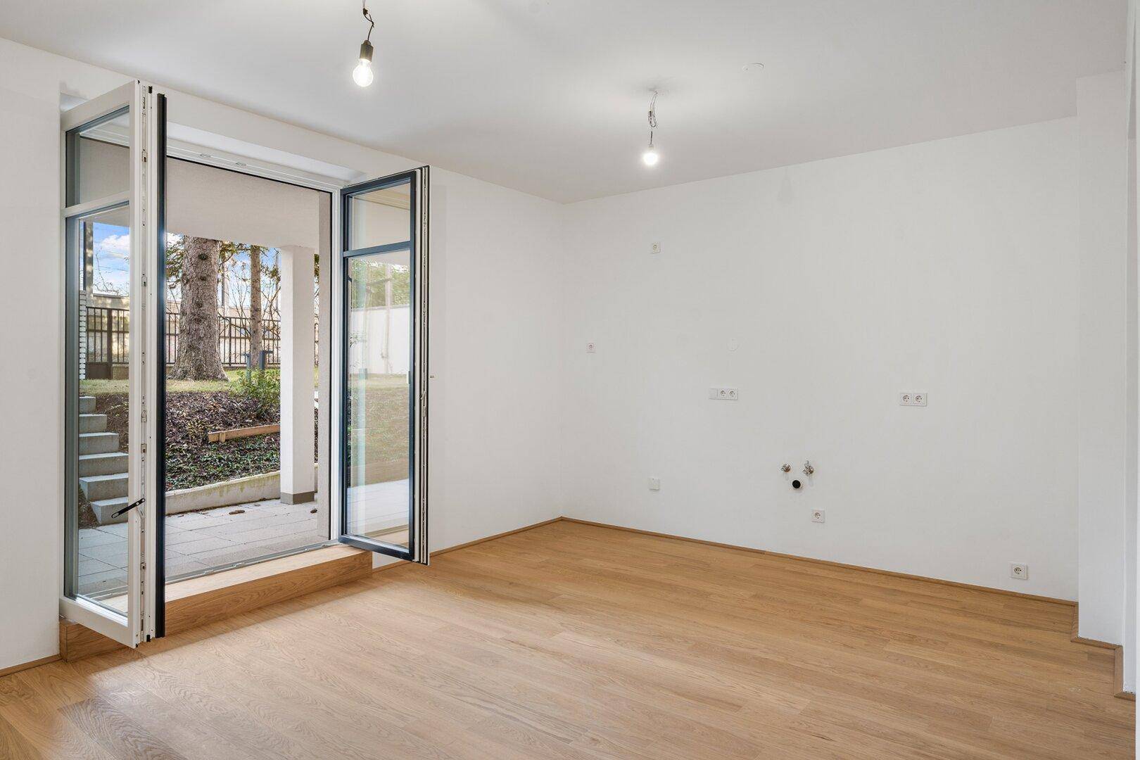 Exklusive 2 Zimmer Gartenwohnung - Qualität auf höchstem Niveau - Widok 3