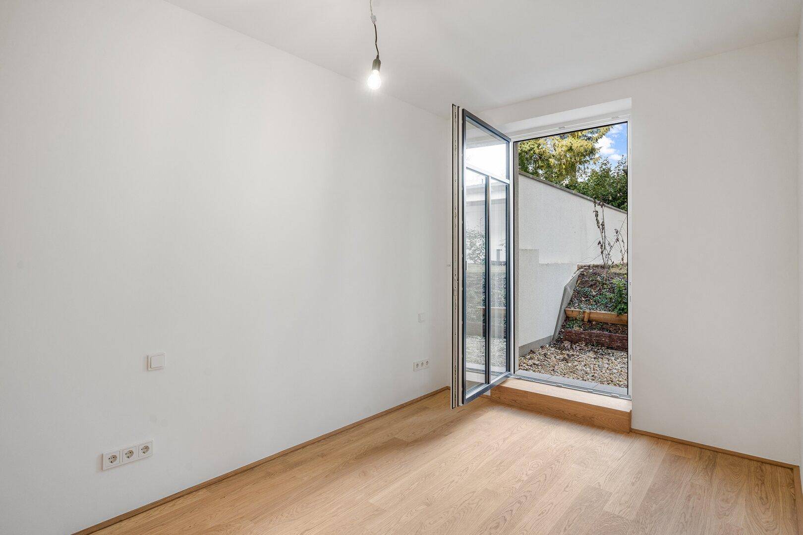Exklusive 2 Zimmer Gartenwohnung - Qualität auf höchstem Niveau - Widok 4
