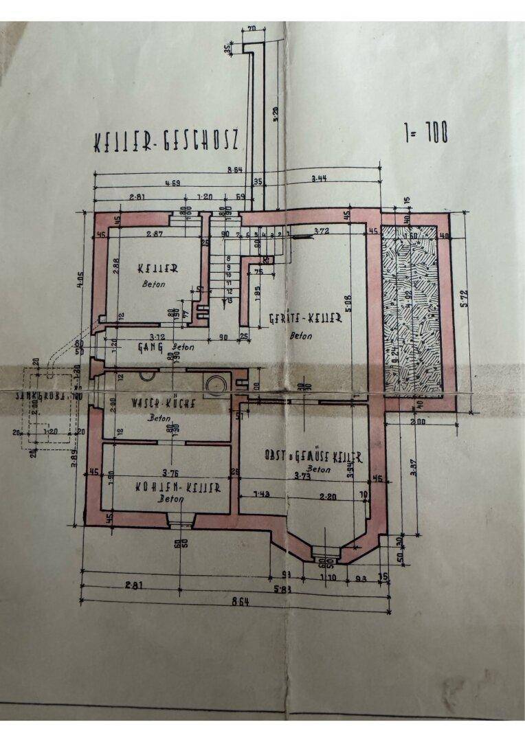 Historischer Grundriss des Kellergeschosses mit verschiedenen Kellerräumen und Waschküche.