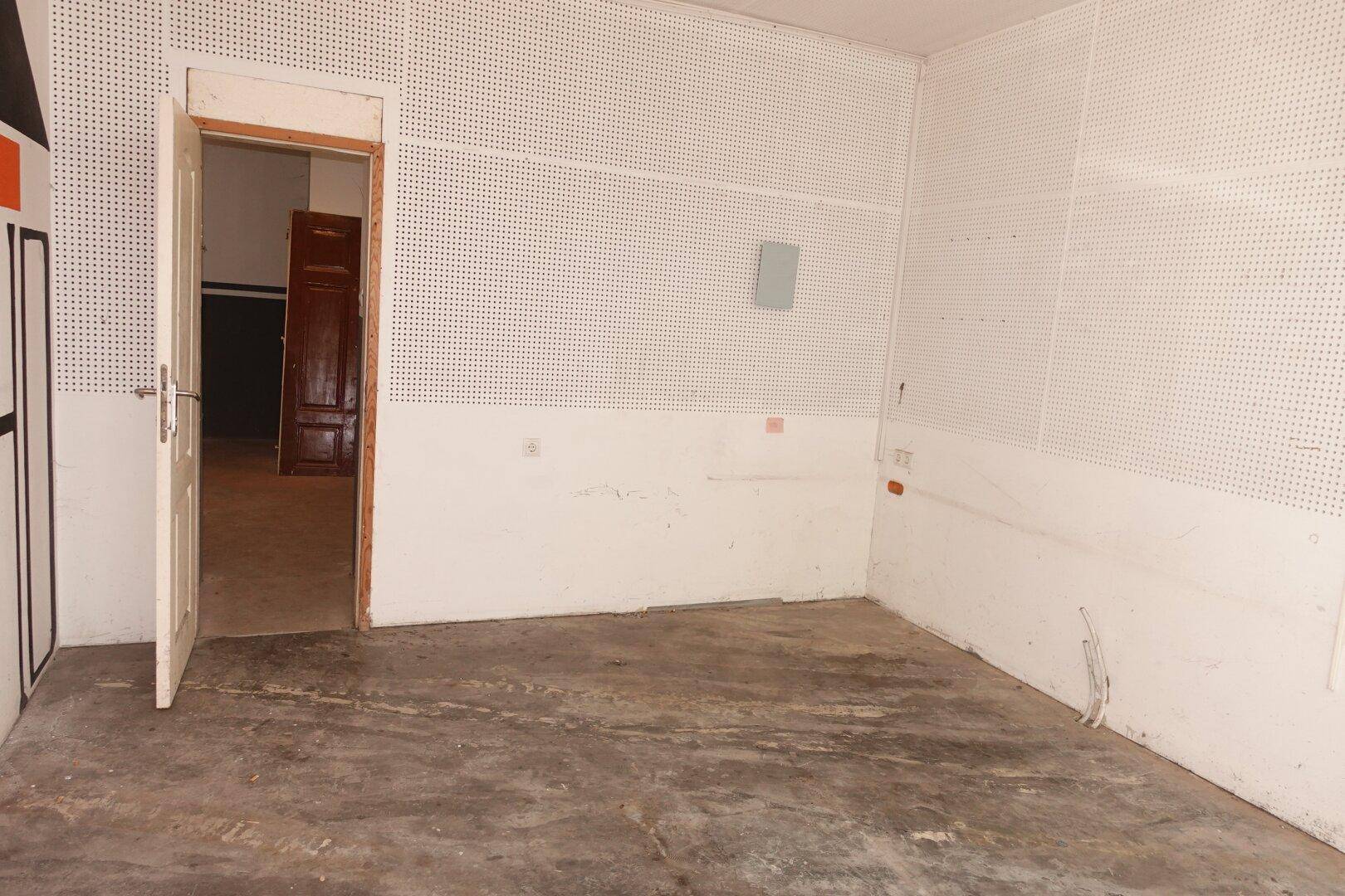 128 m² LAGERFLÄCHE - EURO 897,- Netto/Monat - NUR 1 MONAT PROVISION - Widok 6