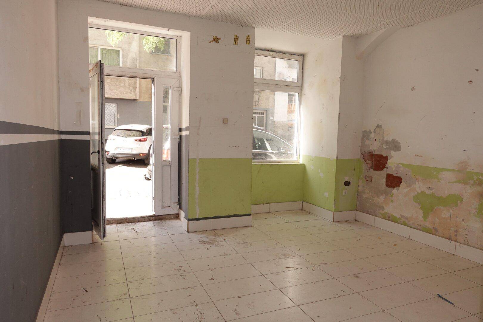 128 m² LAGERFLÄCHE - EURO 897,- Netto/Monat - NUR 1 MONAT PROVISION - Widok 2