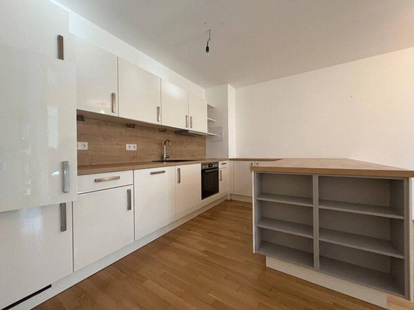 Moderne 2-Zimmer-Wohnung mit Westterrasse &amp; Grünblick (inkl. Garagenplatz) - Widok 4