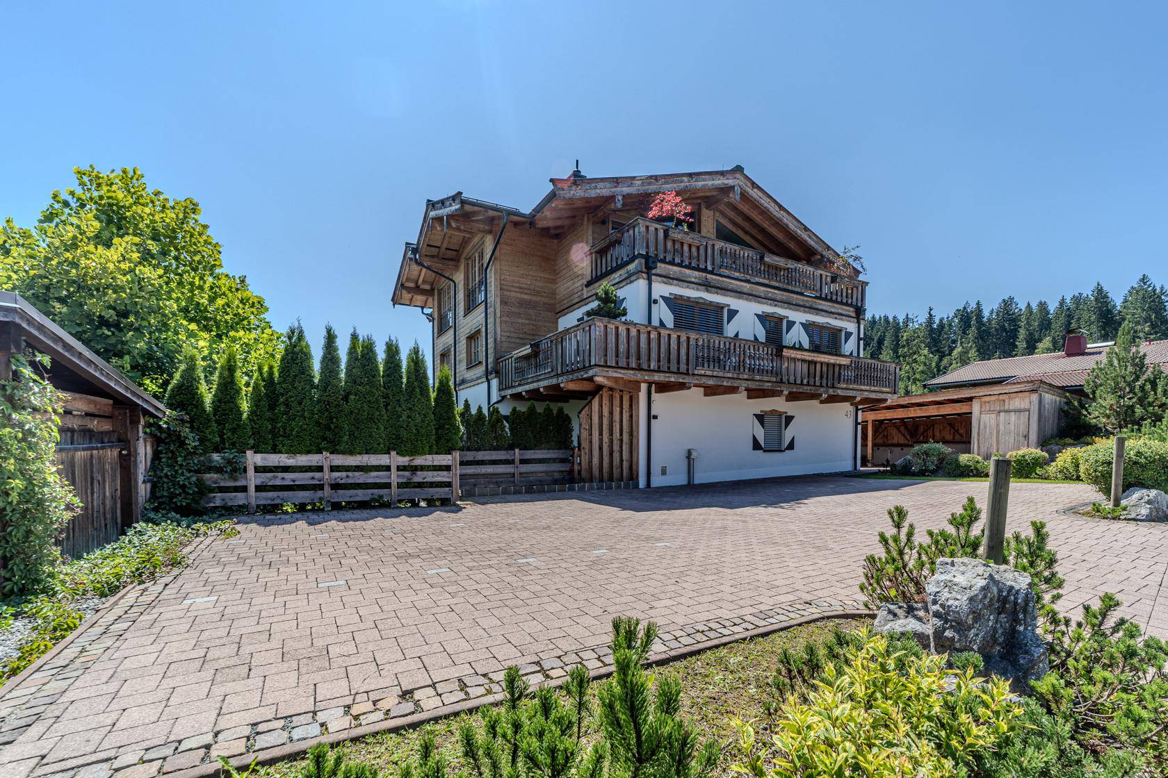 _22A5712-HDR