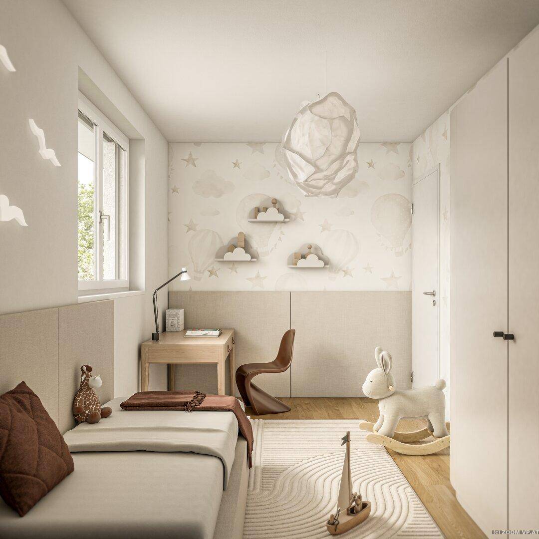 Kinderzimmer mit spielerischer Wanddekoration, Holzboden und viel natürlichem Licht.
