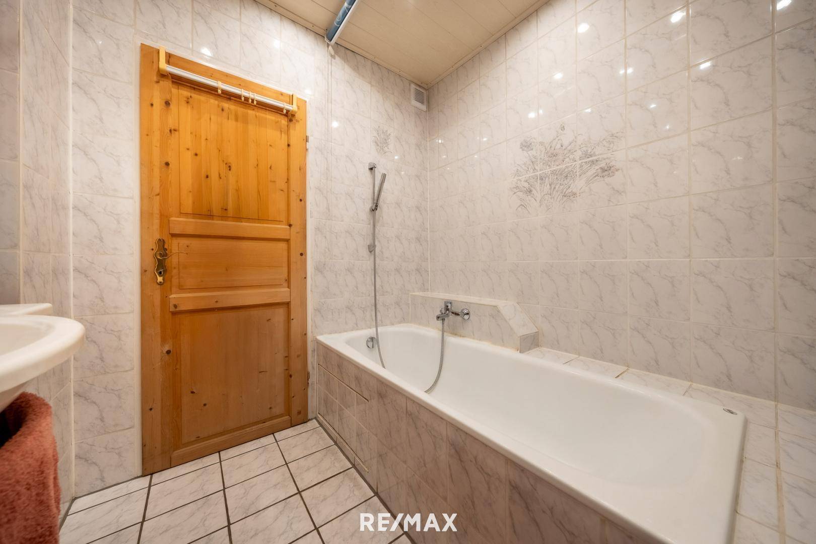 Badezimmer EG