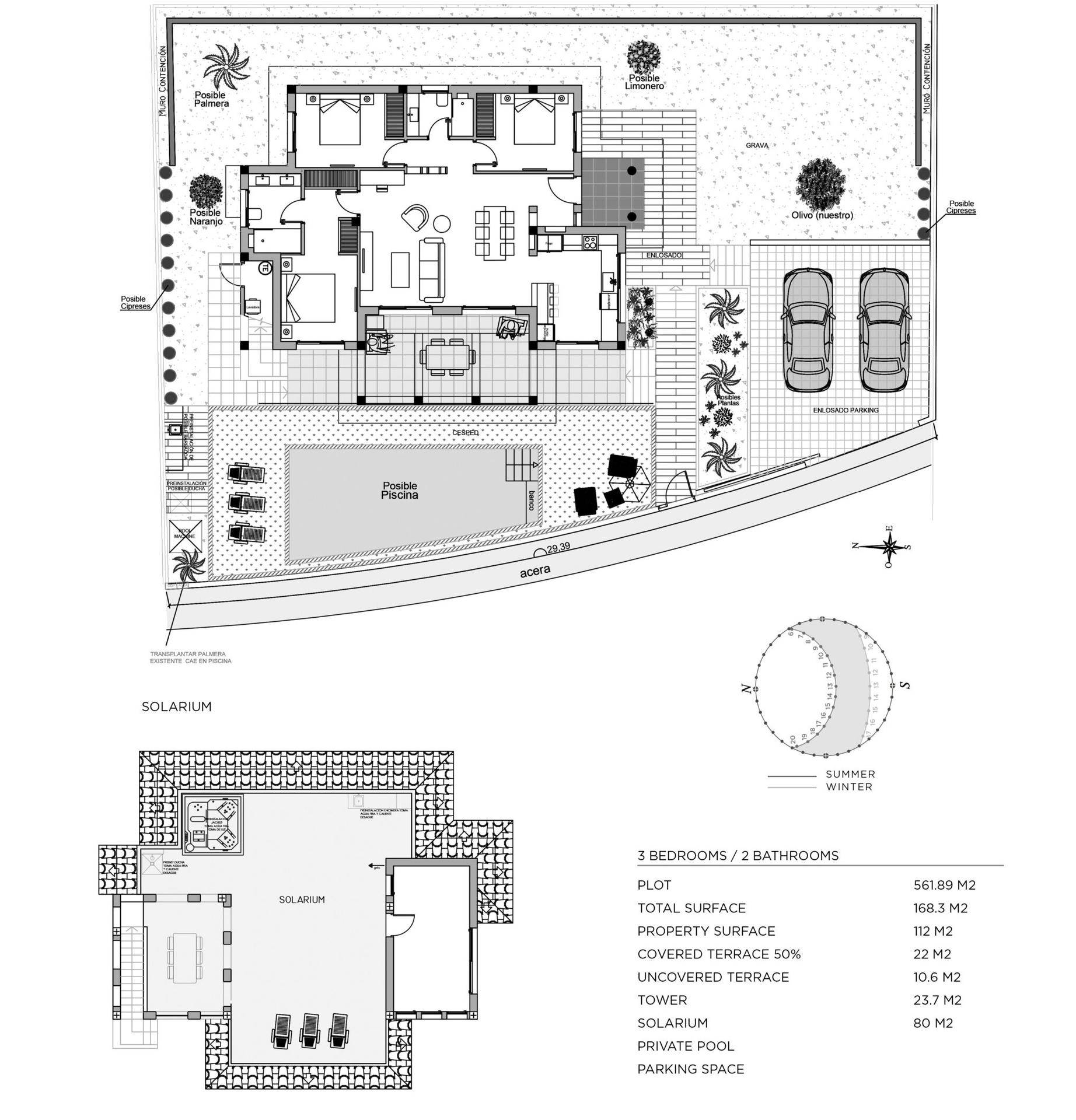 Übersichtlicher Grundriss einer Villa mit drei Schlafzimmern, zwei Bädern, privatem Pool, Sonnenterrasse und Garten.