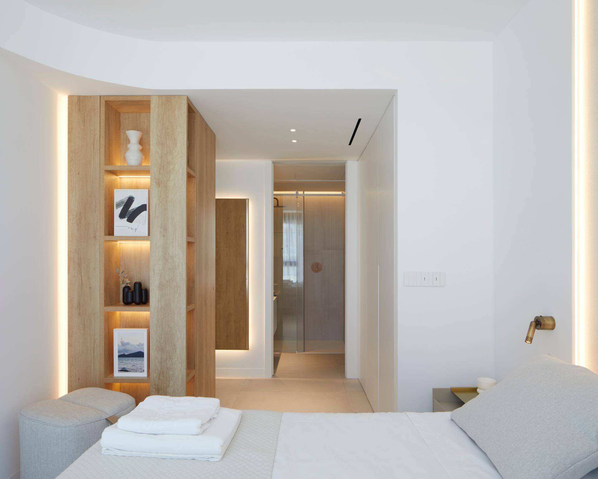 Show House (28)