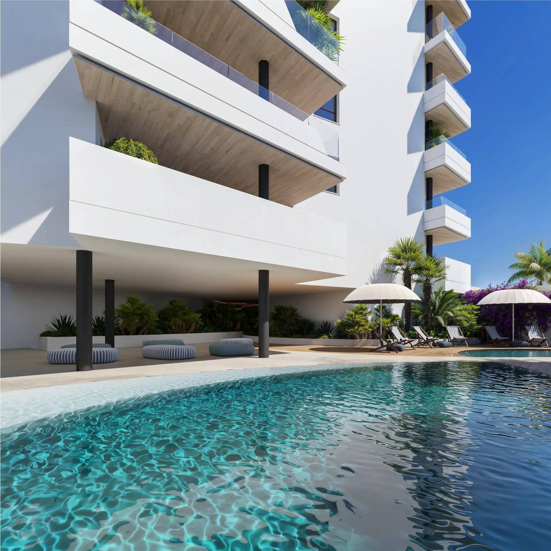 8-Piscina