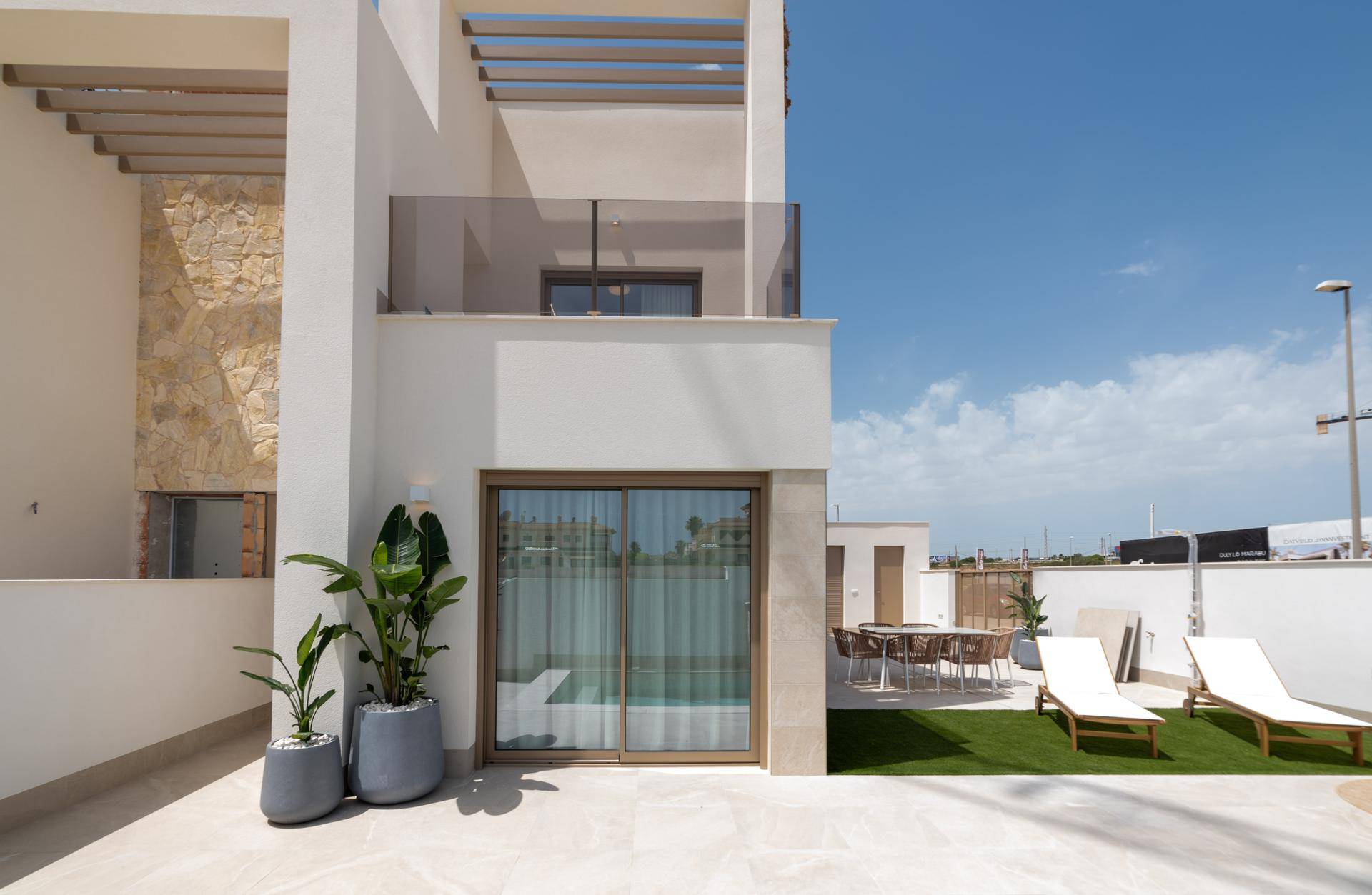AREAbeach V Show House (25)