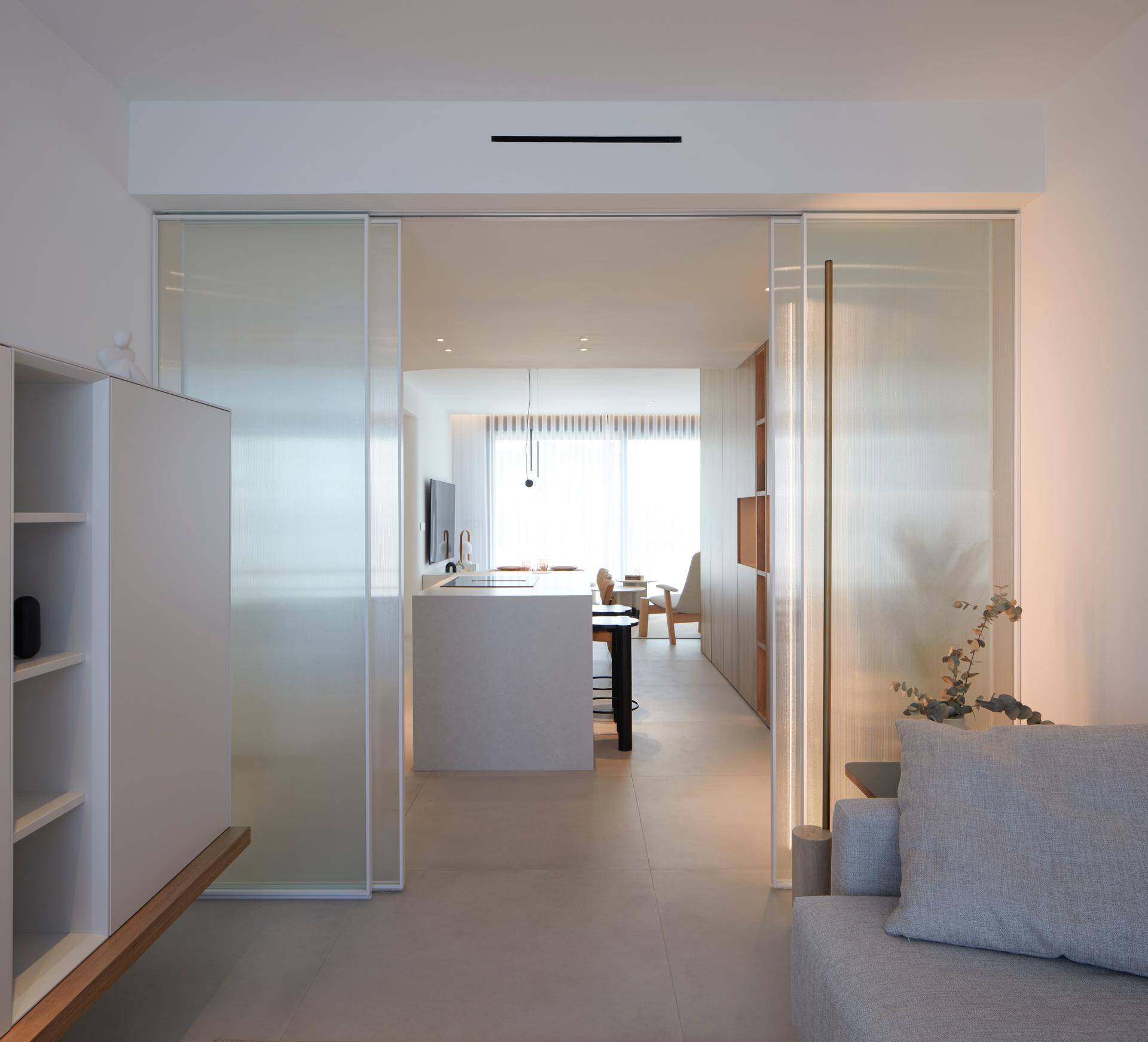Show House (25)