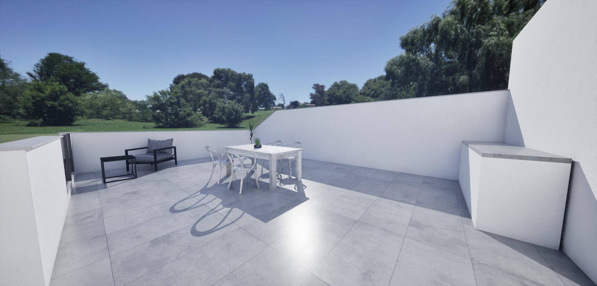 Geräumige Dachterrasse mit Essbereich und Liegestühlen, umgeben von Natur.