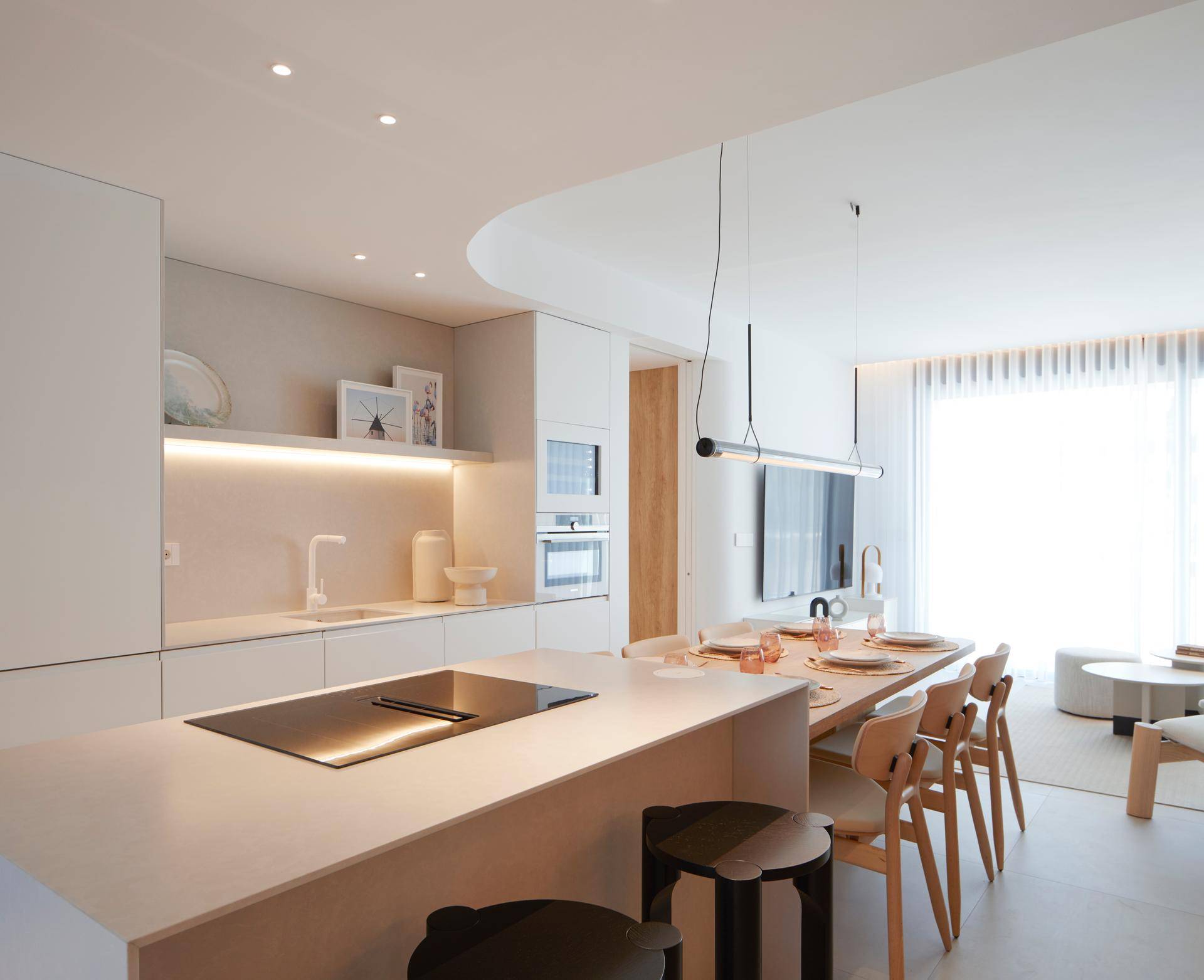 Show House (26)