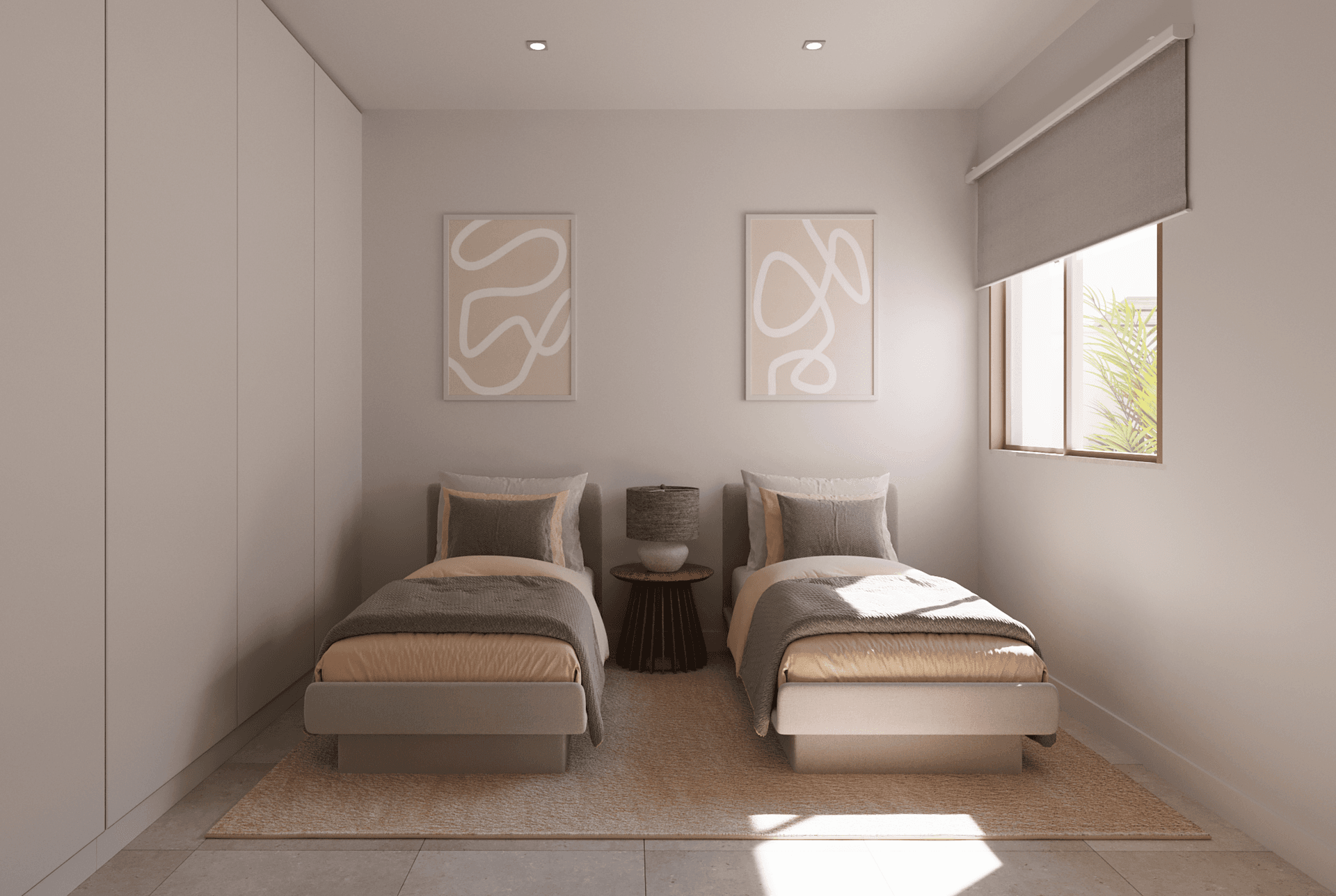 Helles Schlafzimmer mit zwei Einzelbetten, Einbauschrank und Fenster mit Tageslicht.