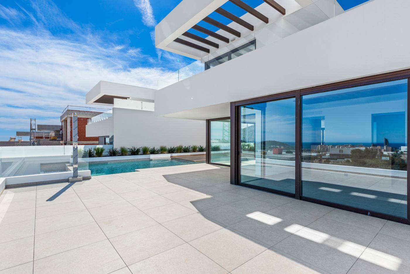 16. Venecia IV - MAIN FLOOR TERRACE