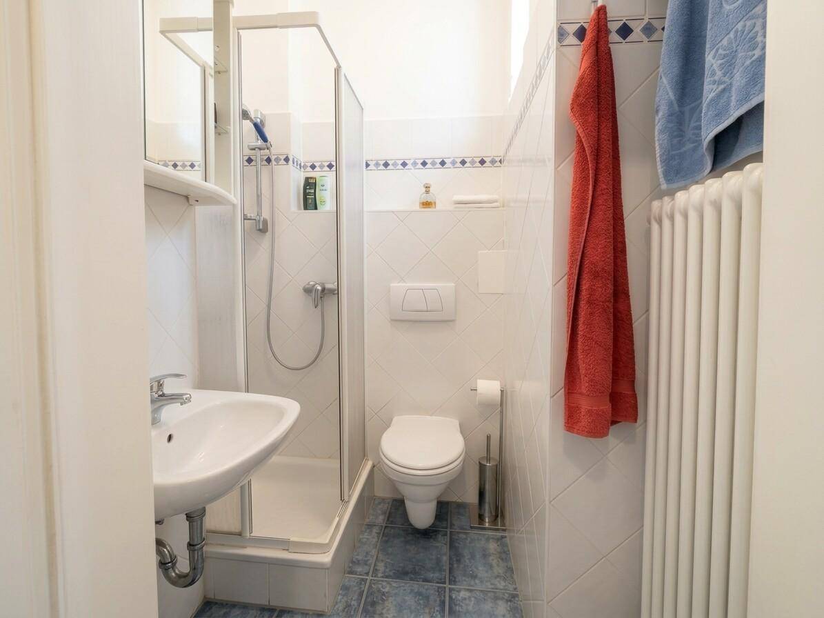 Bad/WC - KI-bearbeitet