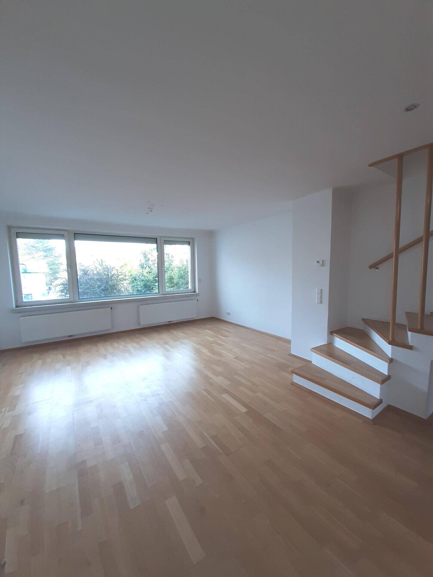02_Wohnzimmer