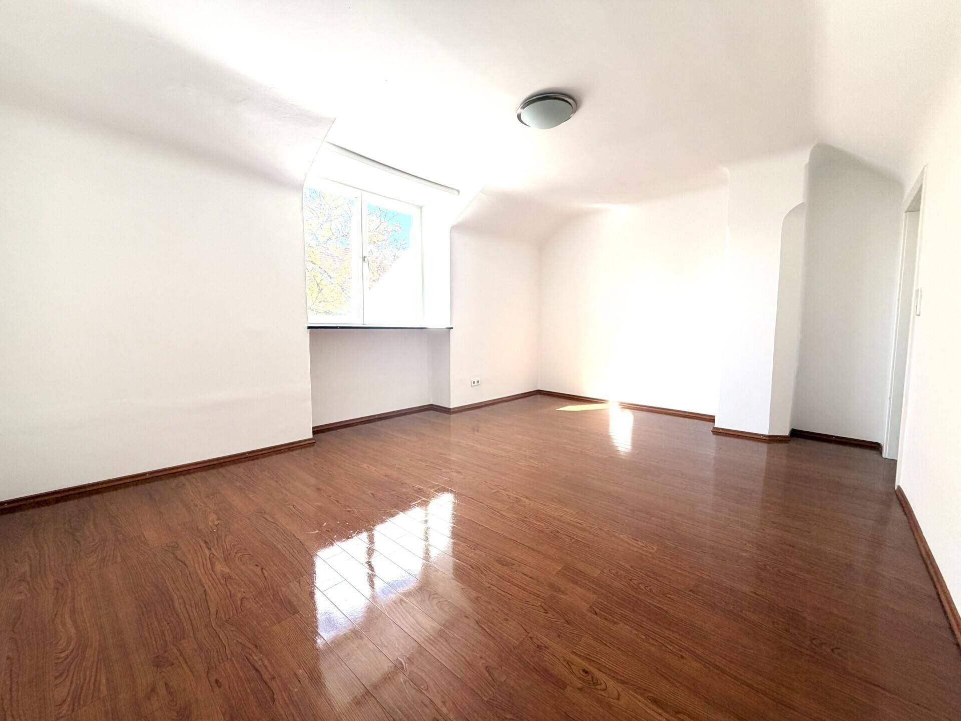 Schlafzimmer 4 DG