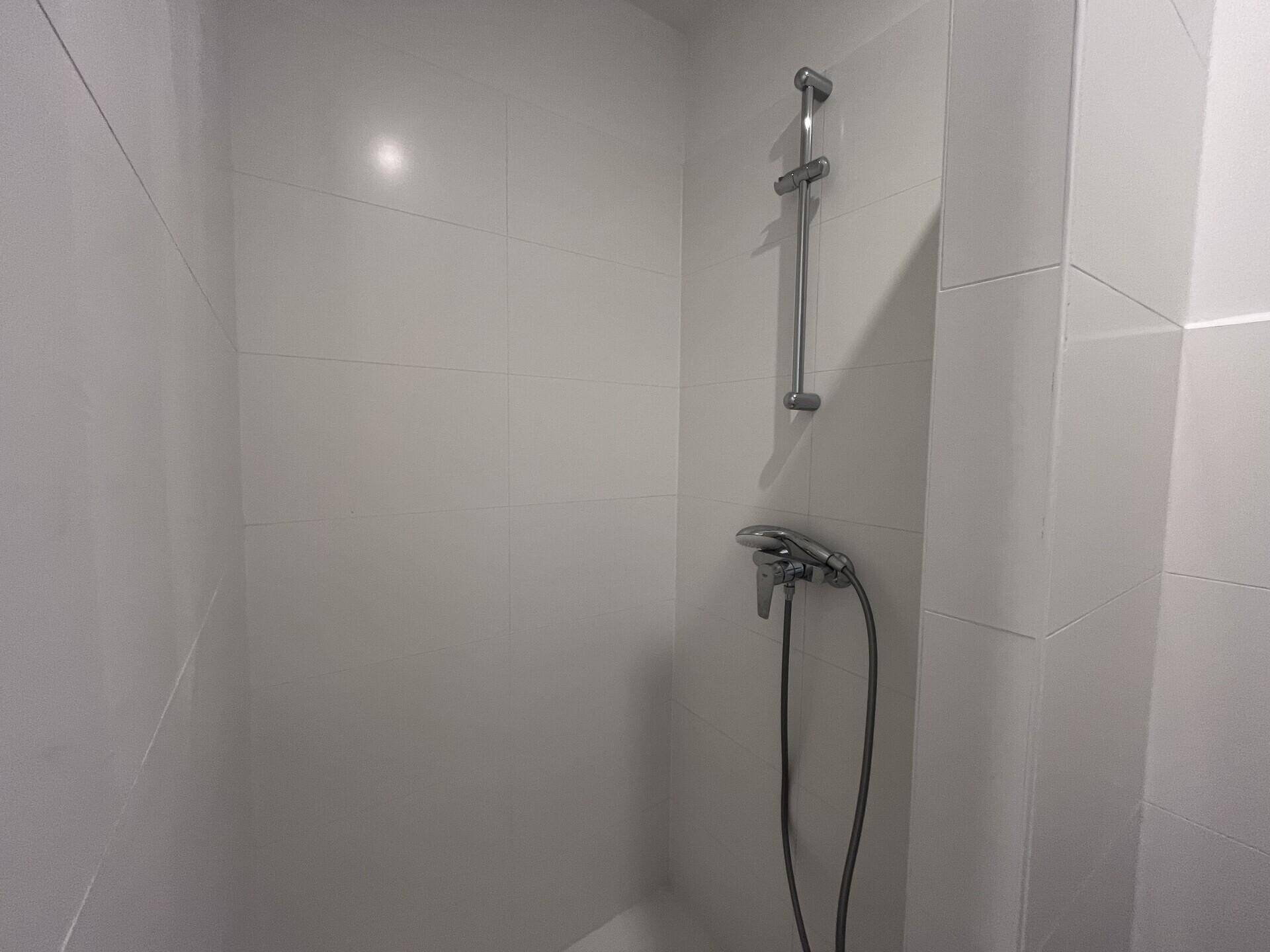 Dusche 1