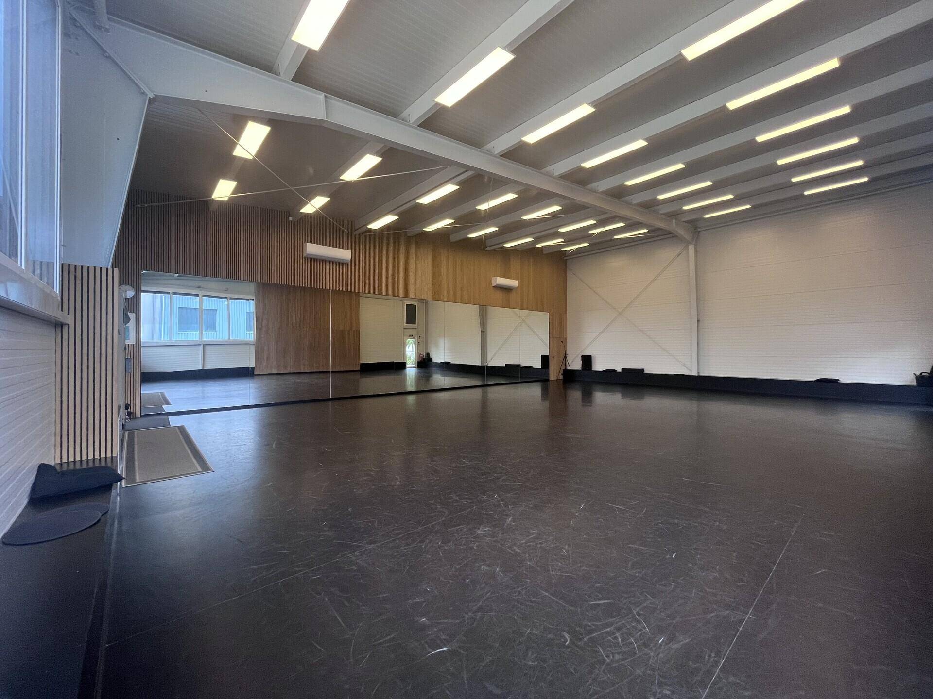 Studio Dance