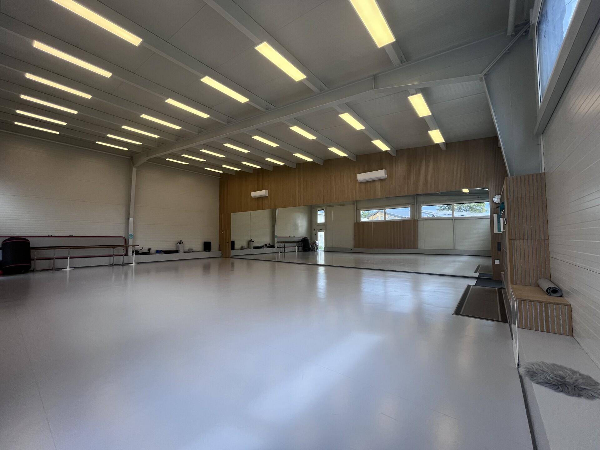 Studio 4