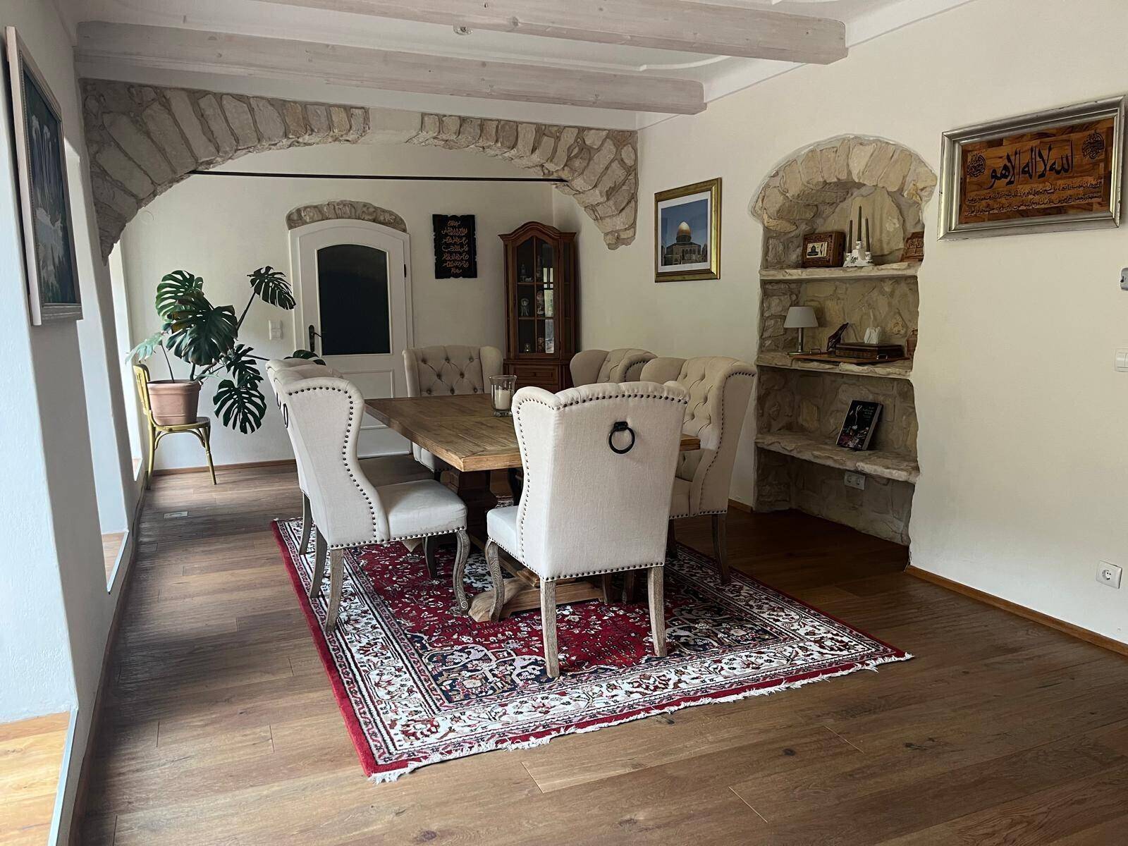 Historische Altbauvilla trifft auf modernen Luxus! - Mehr