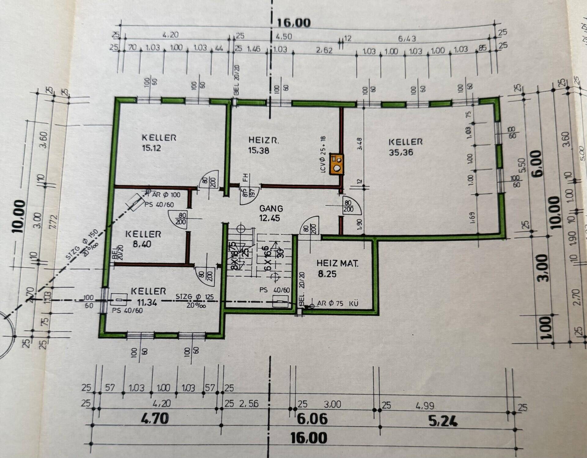 Grundriss des Kellers mit mehreren Kellerräumen und Heizungsraum.