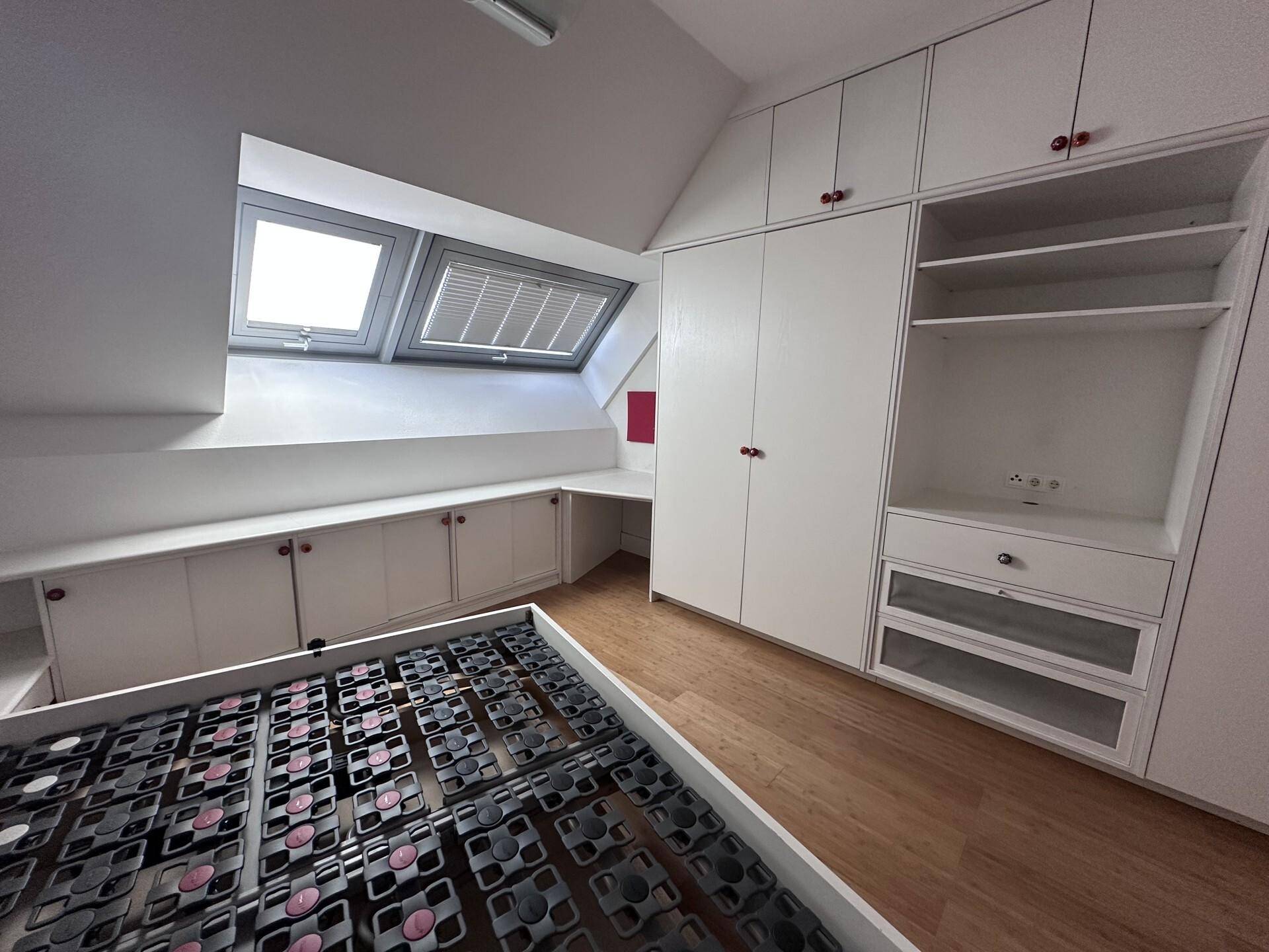Schlafzimmer 2