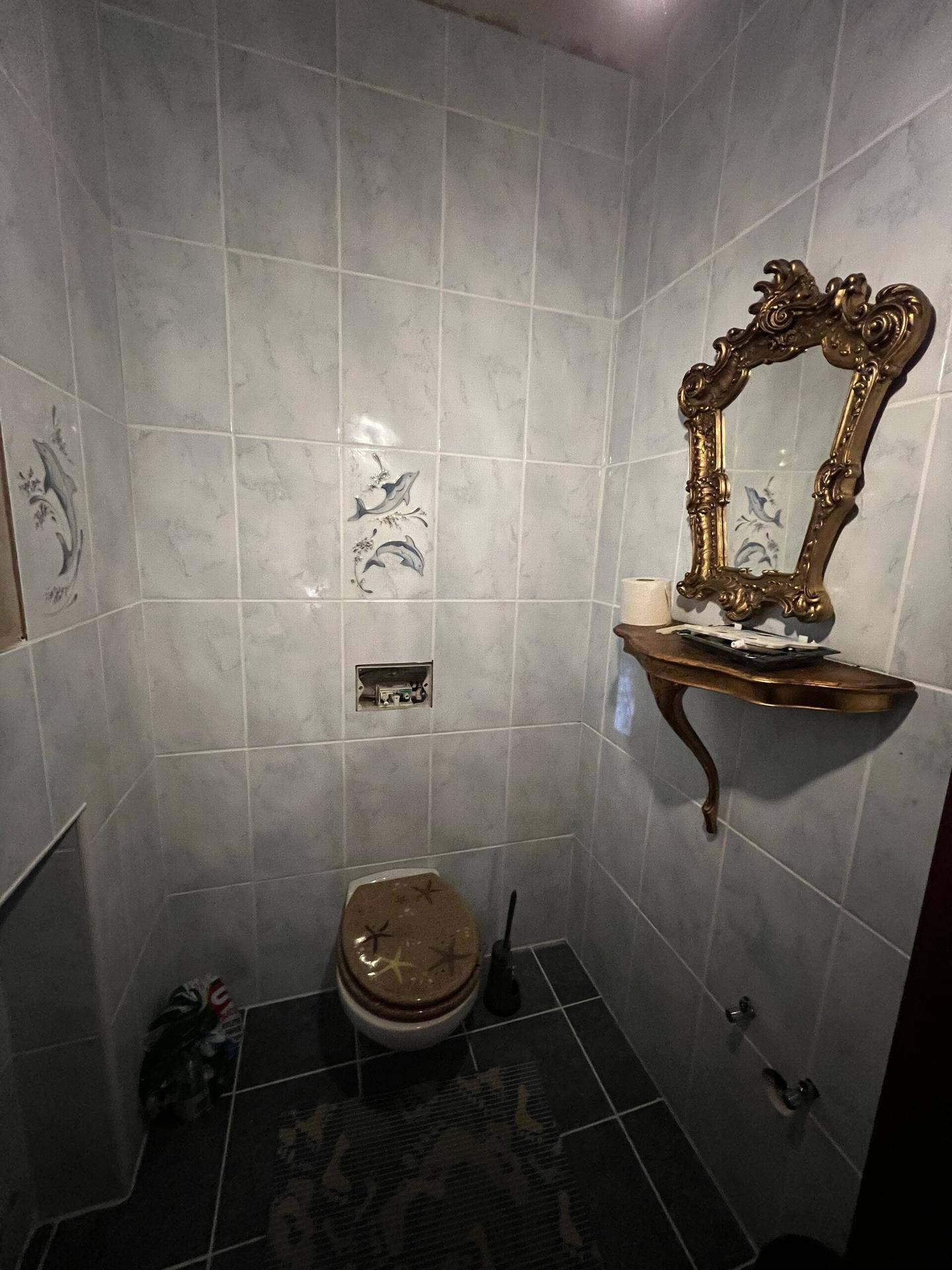 WC