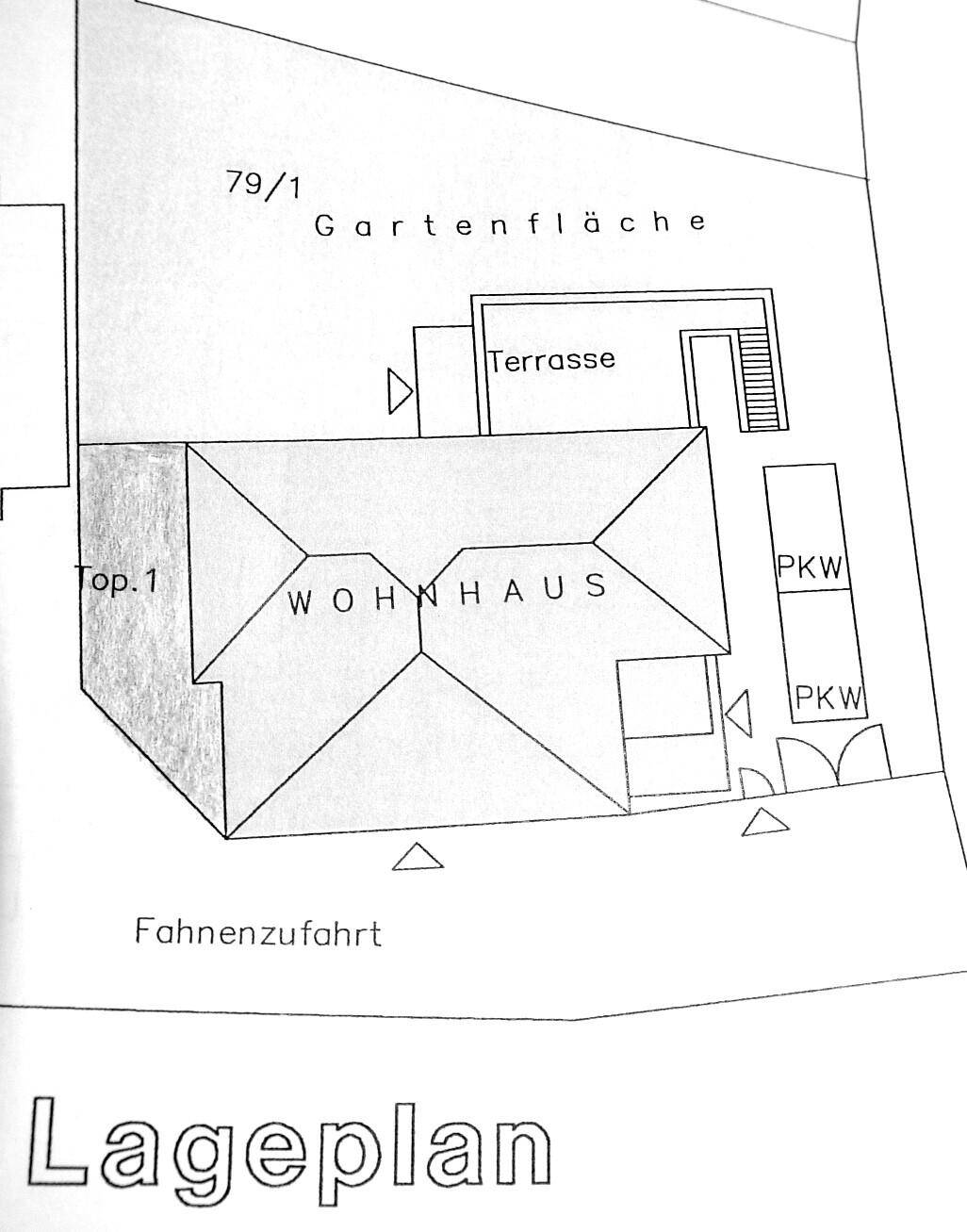 Lageplan des Wohnhauses mit Gartenfläche und Terrasse.