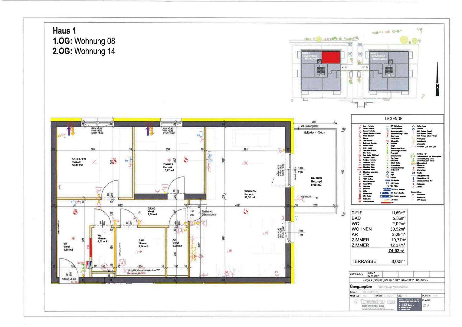 Detaillierter Grundriss einer Wohnung mit drei Schlafzimmern und offenem Wohnbereich.