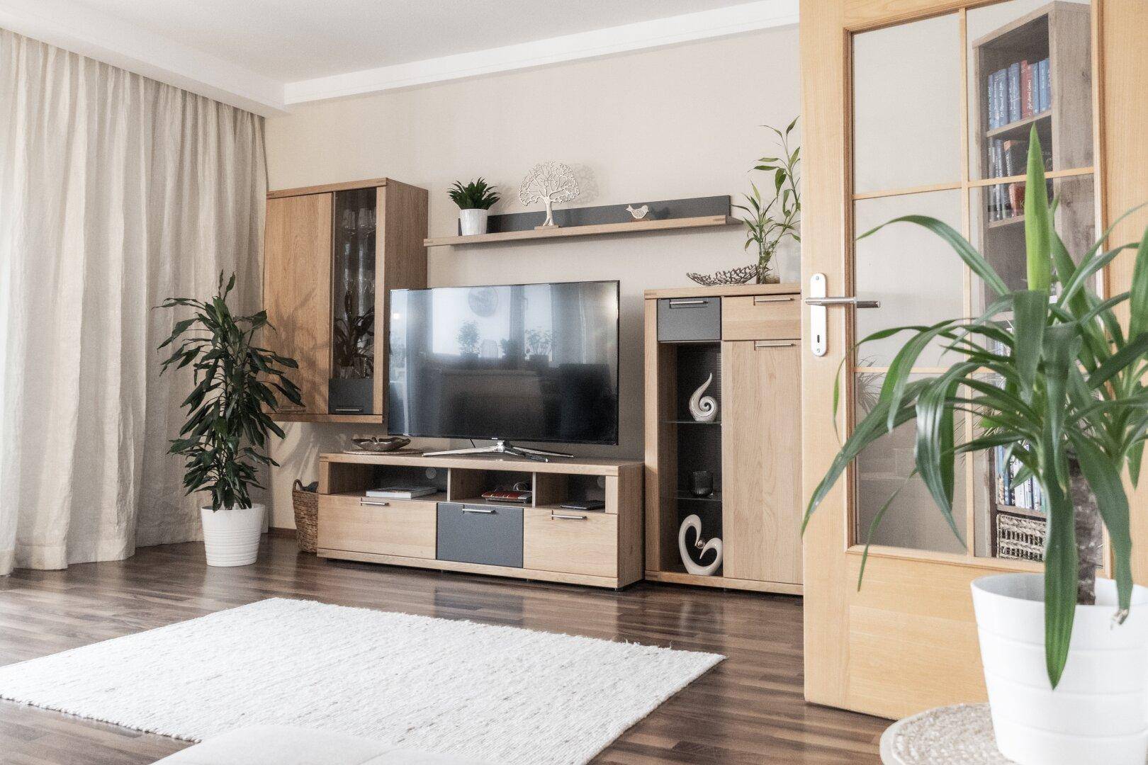 Saniert &amp; komplett möbliert – Wohnen mit Aussicht in Telfs! - Ansicht 4