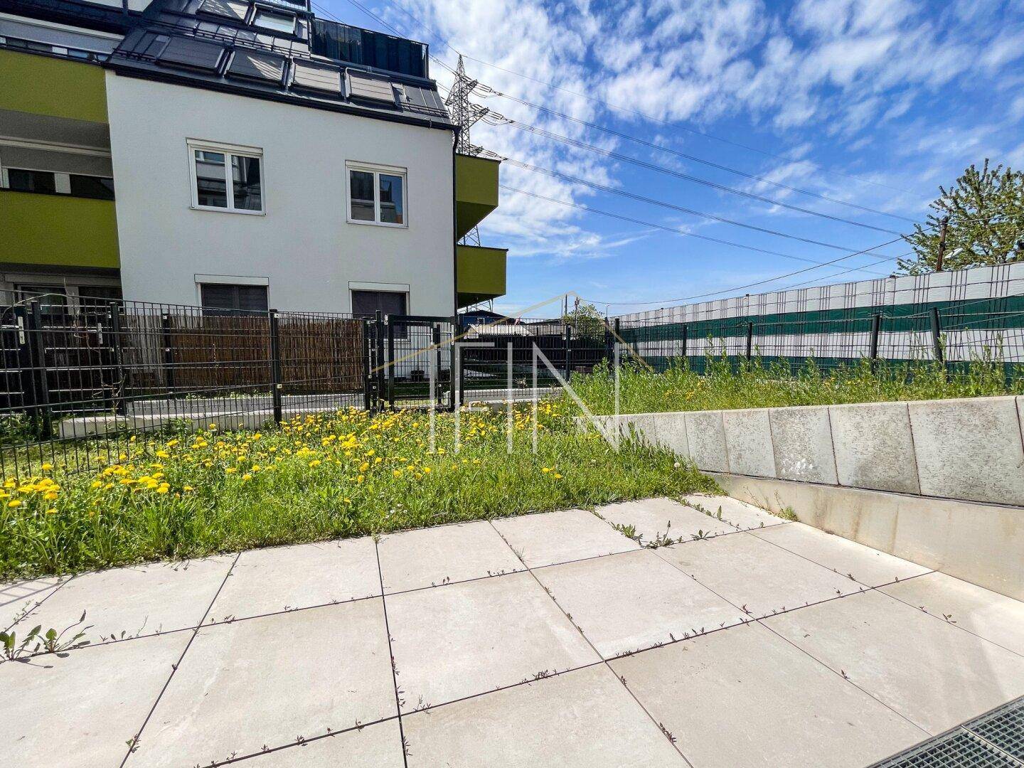 Garten mit Terrasse
